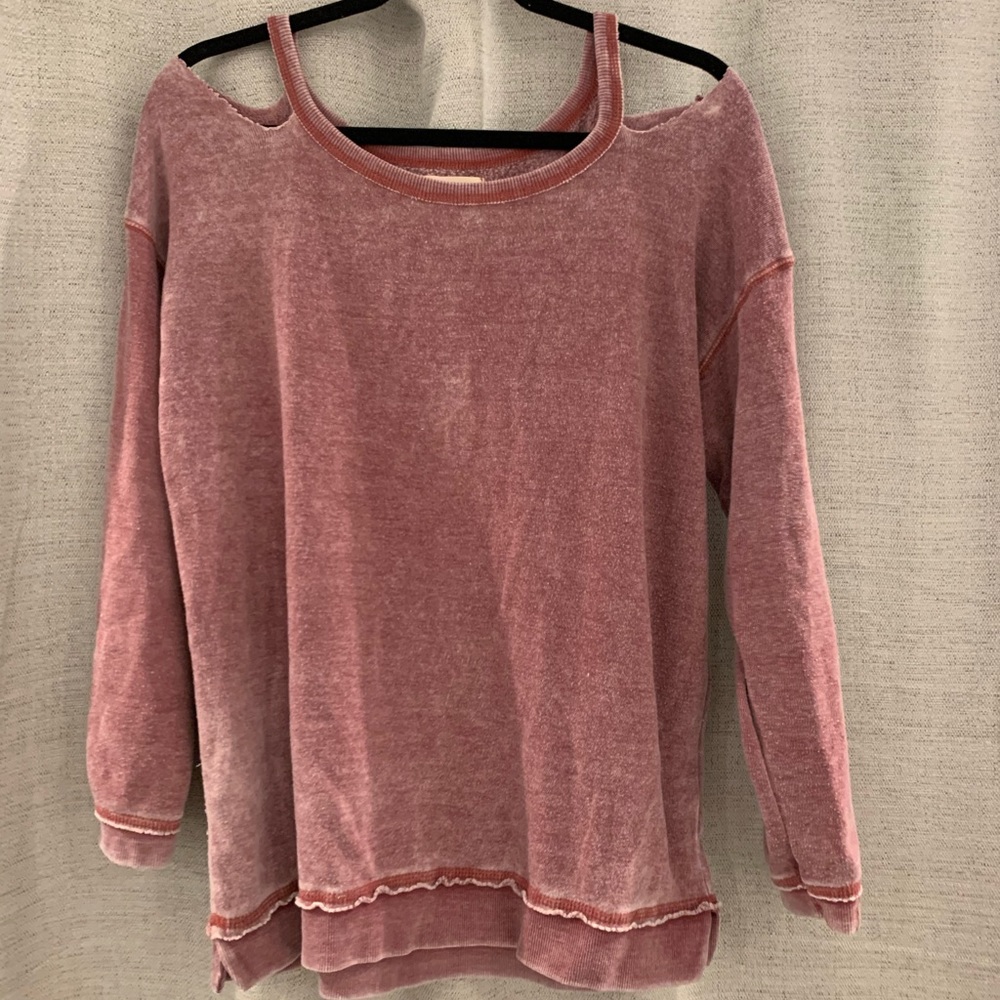 Long sleeve sweater